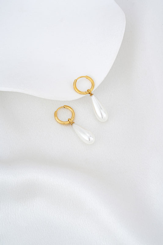 Maren Pearl Gold Drop Earrings