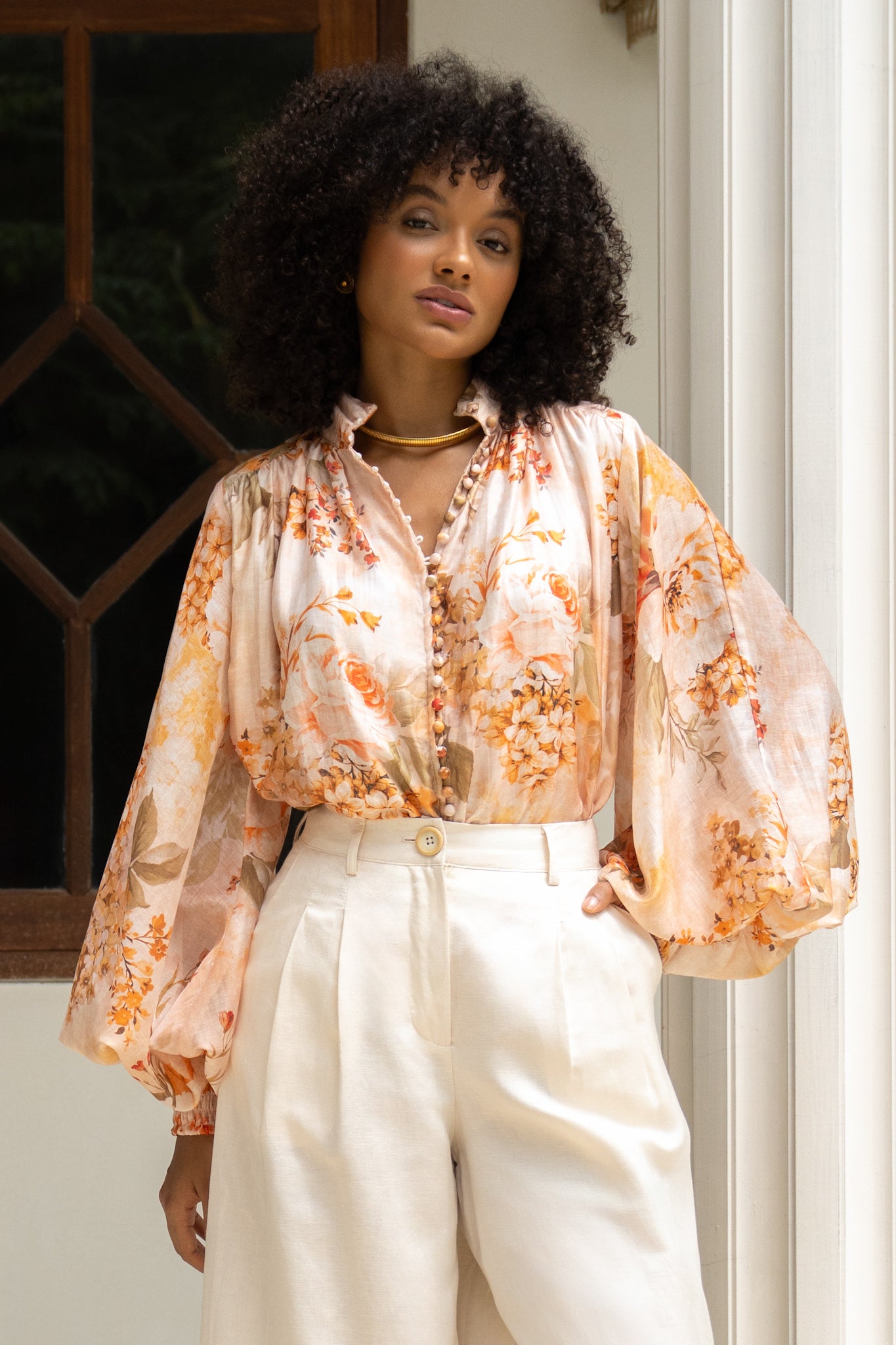 files/Fiorenza_Orange_Floral_Button_Balloon_Sleeve_Blouse_5.jpg files/Fiorenza_Orange_Floral_Button_Balloon_Sleeve_Blouse_5.jpg