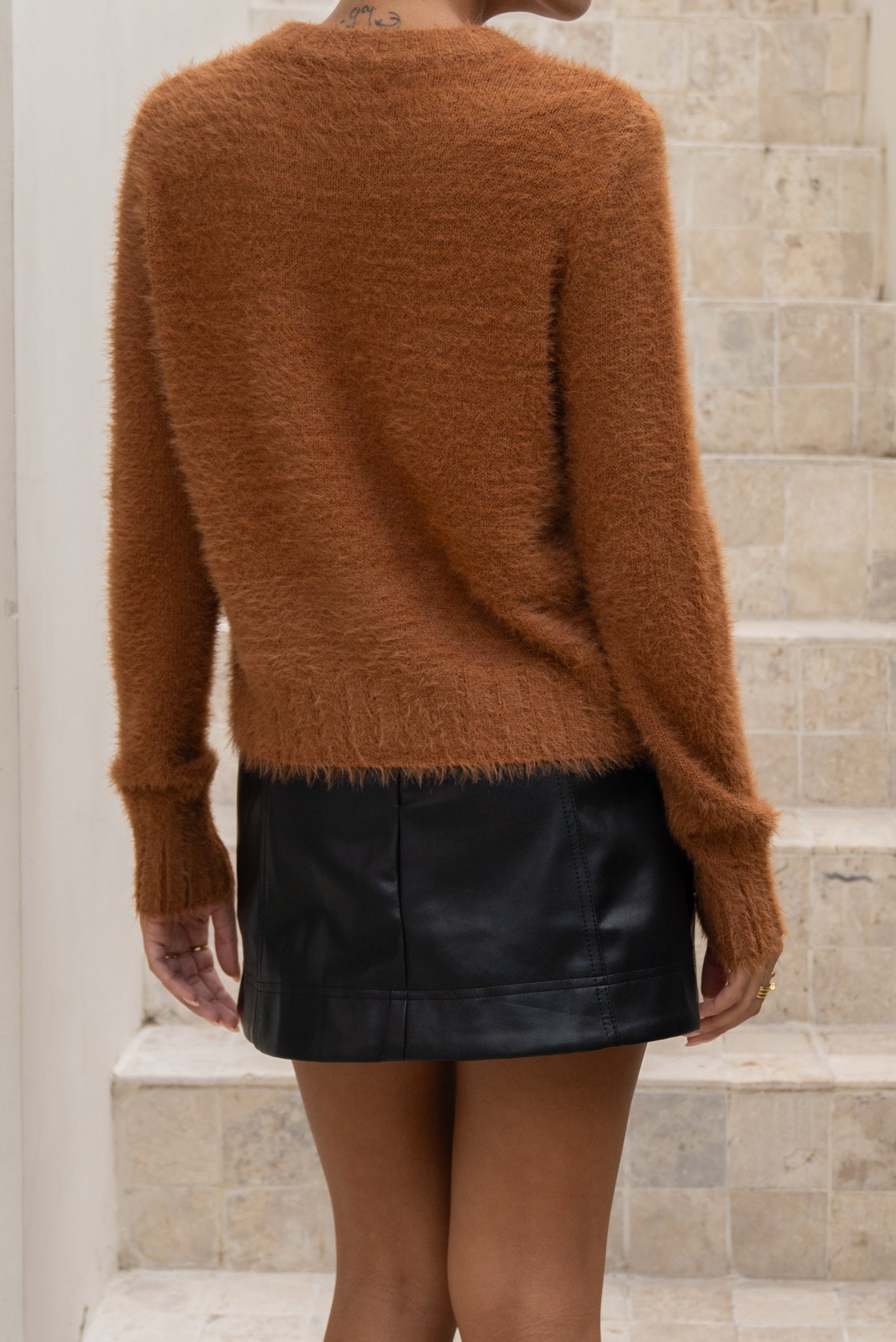 files/Jase_Brown_Fluffy_Knit_Sweater_7.jpg files/Jase_Brown_Fluffy_Knit_Sweater_7.jpg