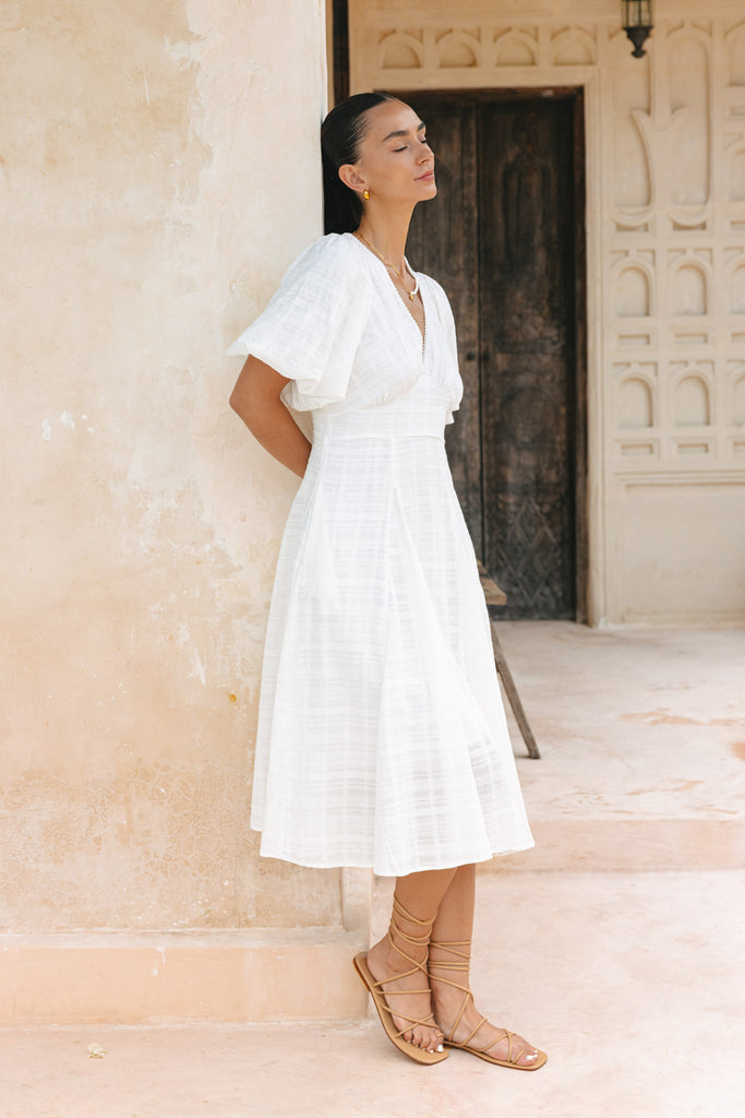Ashley Puffy Midi Dress (White)