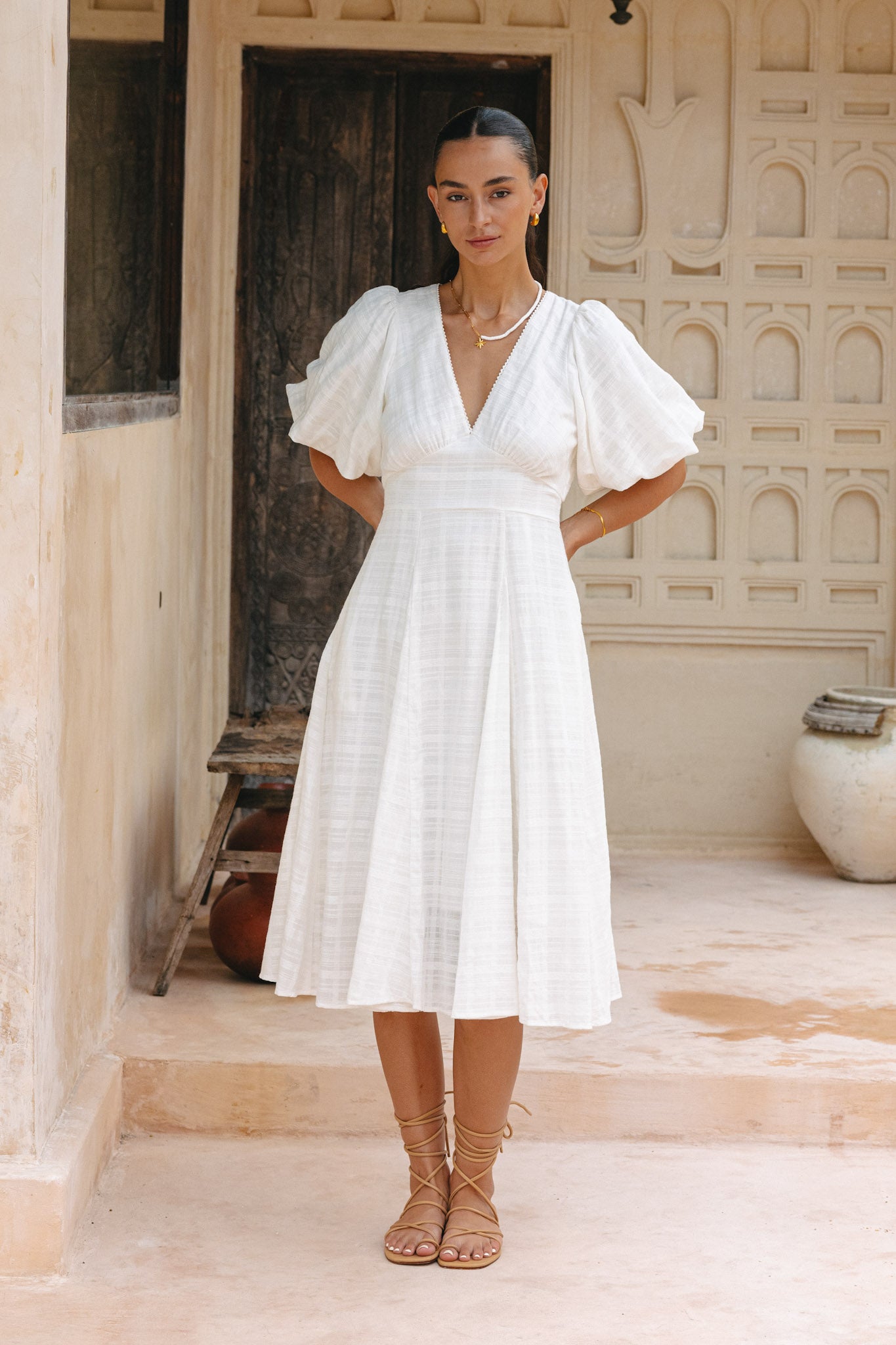 Weatherly Off-White Puff Sleeve Midi Dress Weatherly Off-White Puff Sleeve Midi Dress