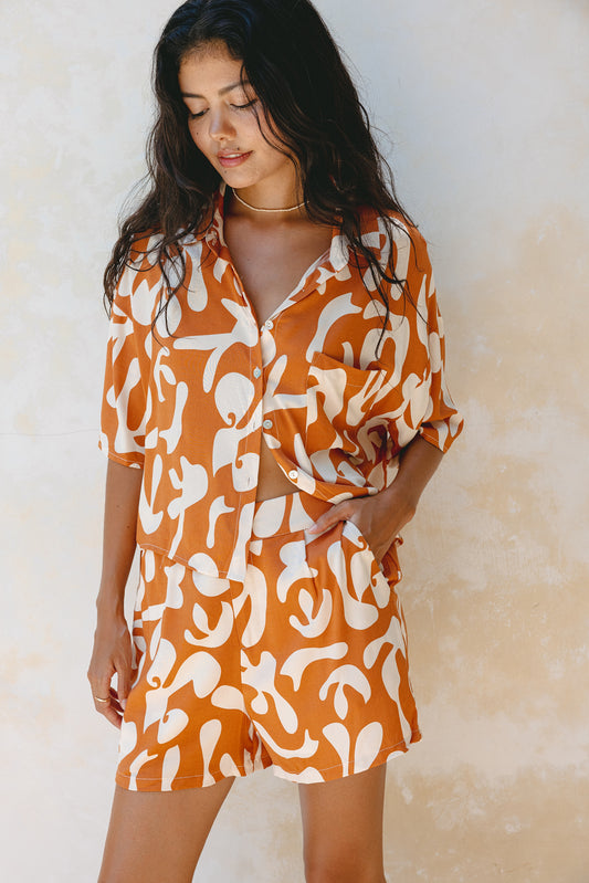 Solange 锈橙色抽象四方形衬衫