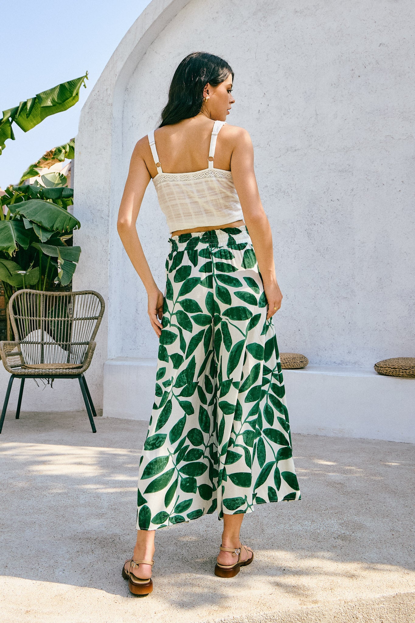 Ivy Green Tropical Wide Leg Cropped Pants