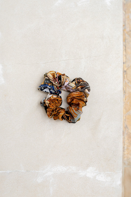 Alessia Black Abstract Scrunchie Hair Tie