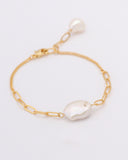 Perrie Pearl Gold Chain Bracelet