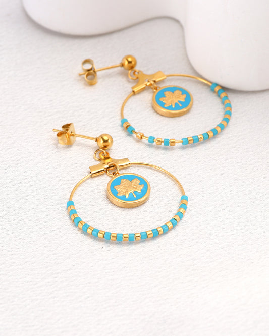 Azura 蓝色金箔和珠子耳环