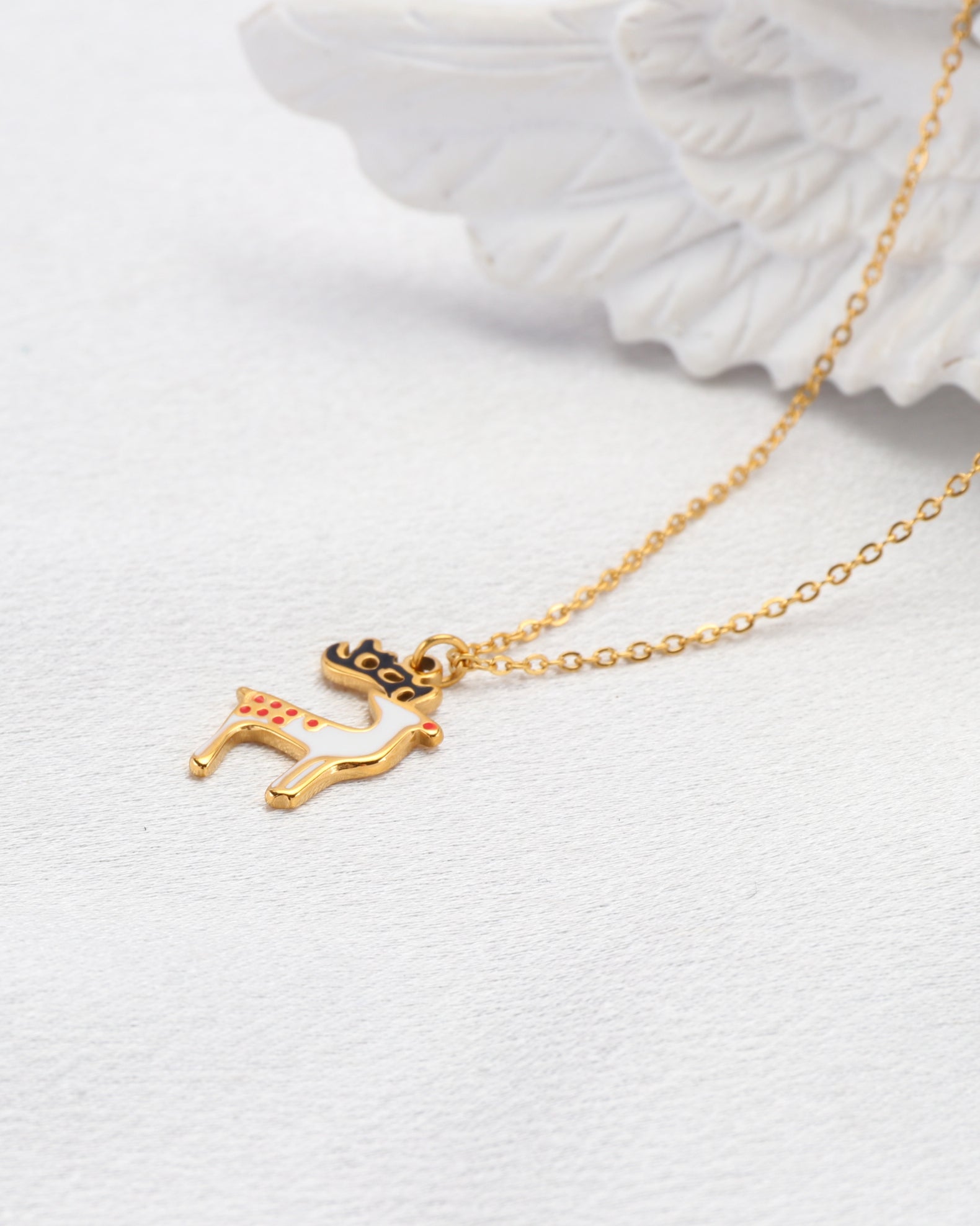 files/HC-NKL-GOLD-0041_9106616__7.jpg