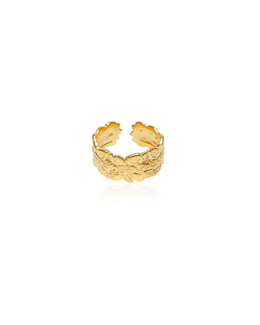 Laurel Gold Ring