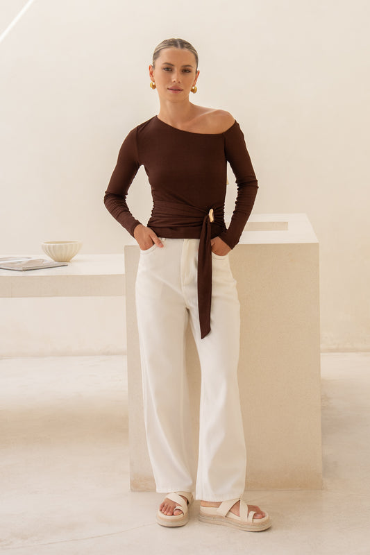 Jayn Brown Asymmetric Top