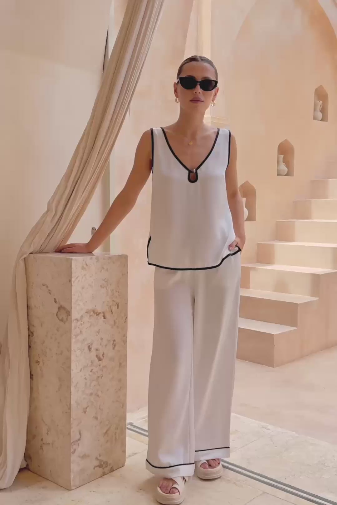 Nivae White Black Contrast Detail Pants